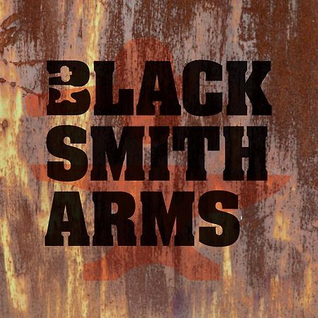 Bed and Breakfast The Blacksmith Arms Олтон Екстер'єр фото
