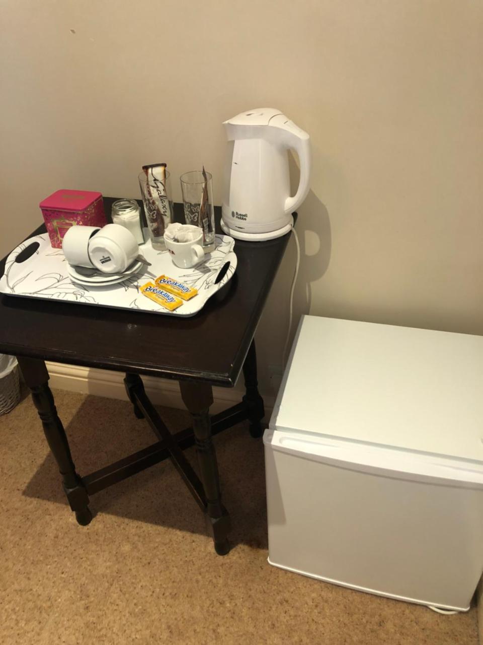 Bed and Breakfast The Blacksmith Arms Олтон Екстер'єр фото